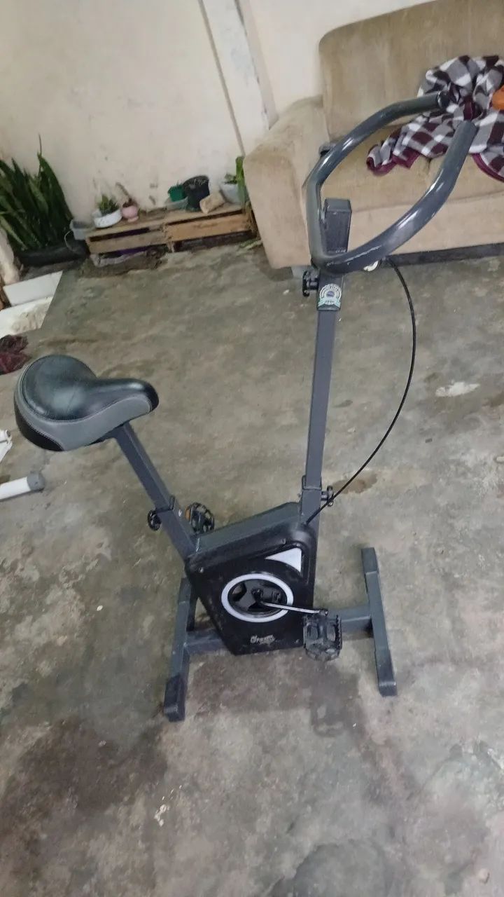 Vendo bicicleta arguiometrica para faser ginástica 