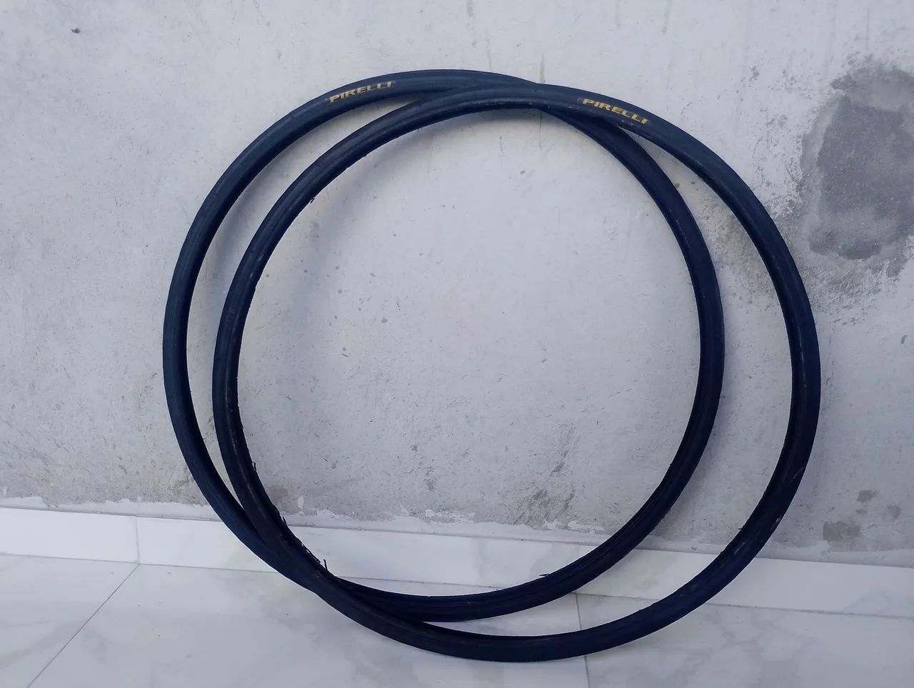 Pneus Pirelli 700x23C Tornado Alfa 2 und.