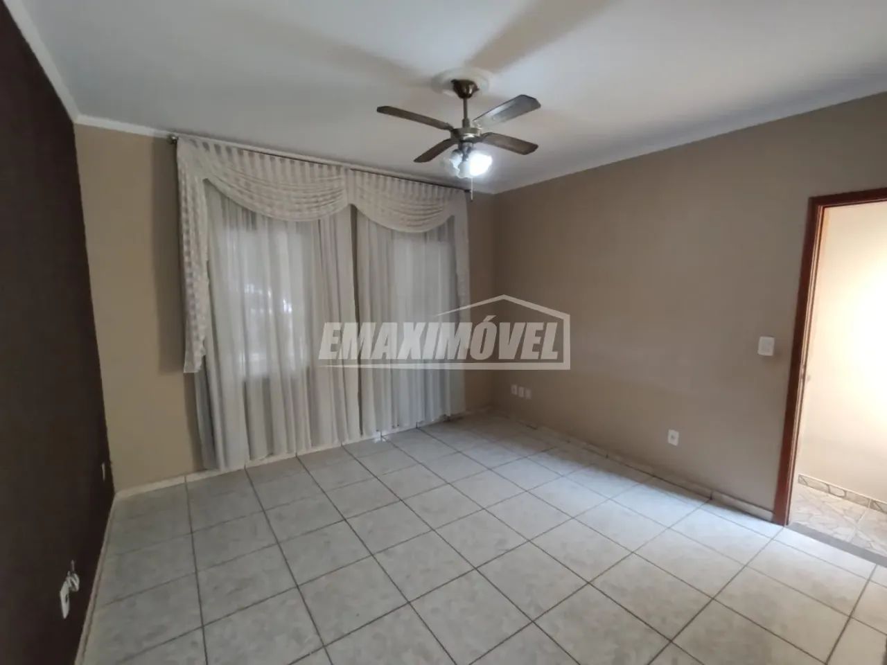 Casa com 4 quartos sendo 2 suítes no bairro Vila Barão - Foto 4