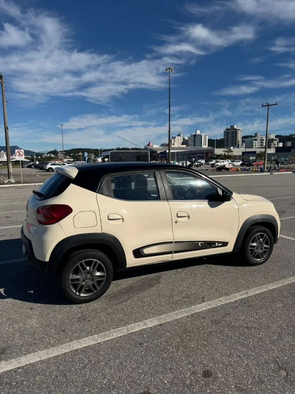 Renault Kwid Intense 1.0 Flex 12V 5P Mec. 2019 - Foto 3