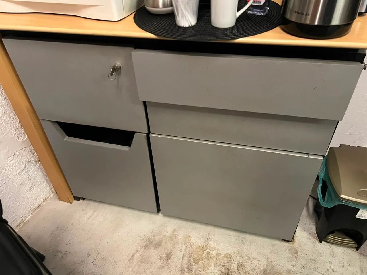 VENDO MESA PARA ESCRITÓRIO  - Foto 2