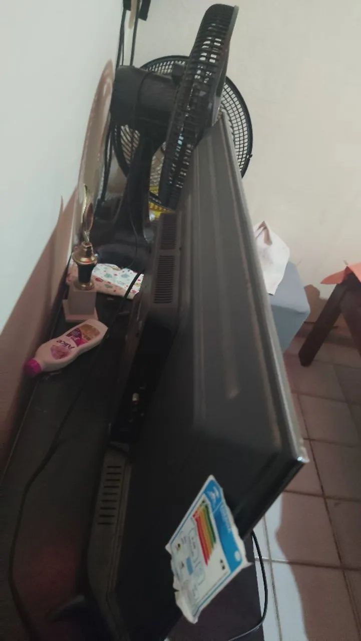 Smart TV 32 polegadas Britânia