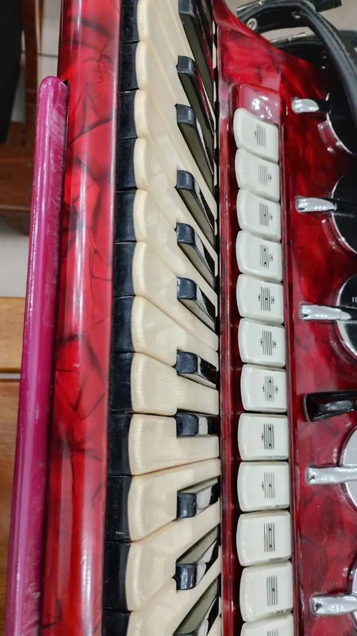 Acordeon scandalli polifonica 20.000 só vendas - Foto 3