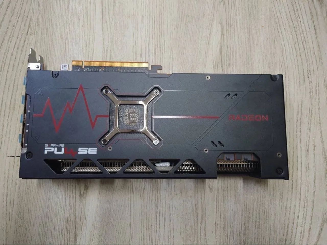 Placa de vídeo RX 7800 XT