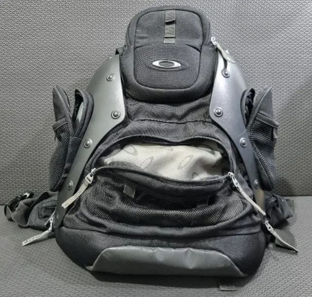 Mochila Oakley Hardshell (importada do Japão) - Foto 4