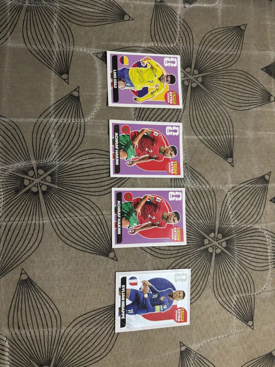 figurinhas legend regular e prata 2026 - Foto 4