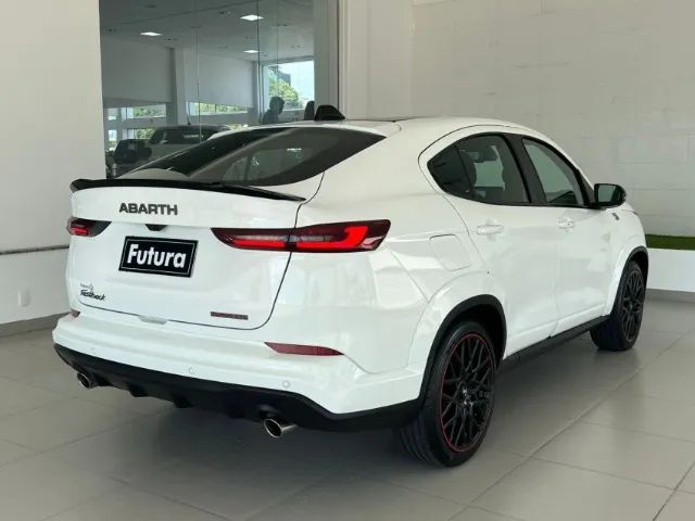 Fiat Fastback Abarth Turbo Flex 1.3 Aut. 2024 - Foto 4