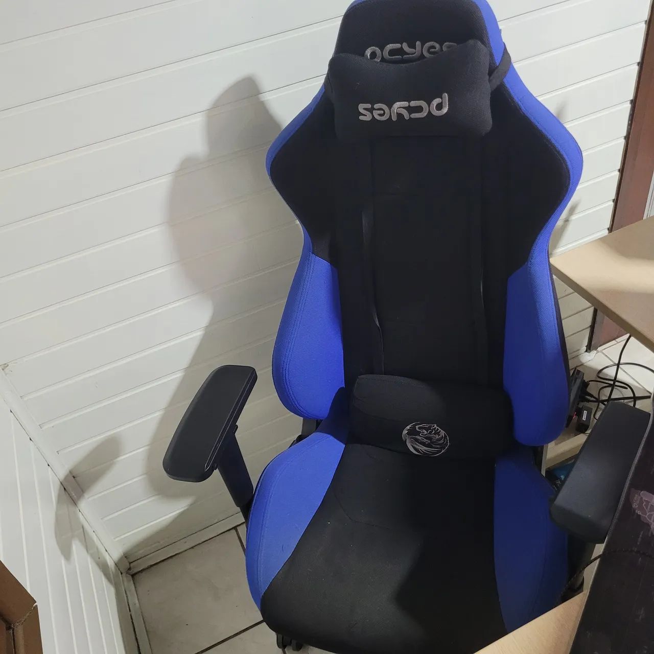 Used Gaming Chair in Excellent Condition