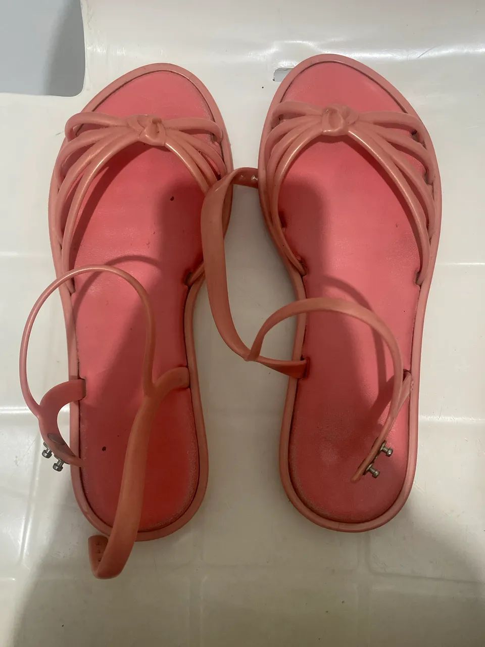 MELISSA TAMANHO 37 - Foto 2