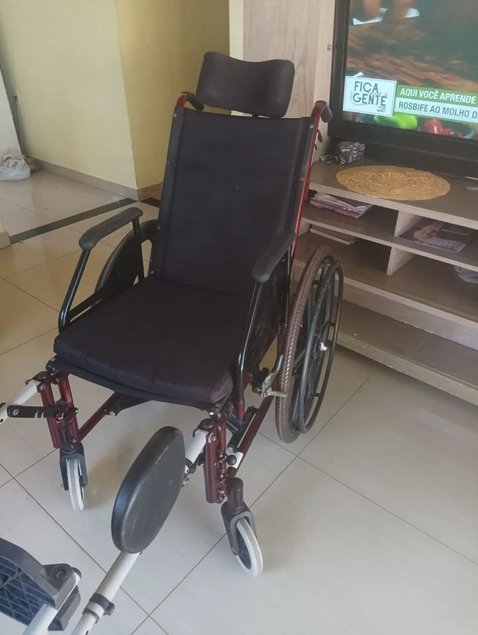 Vendo essa cadeira de rodas 