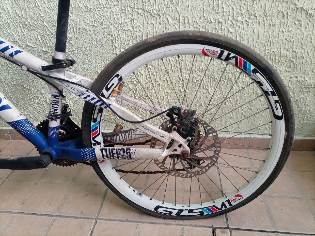 2 Bicicletas Usadas (Precisa Consertá-las) - Foto 2