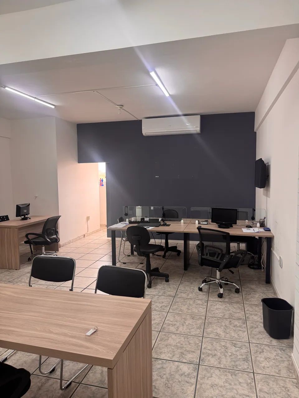 Escritório Montado c/ ar  - Foto 2