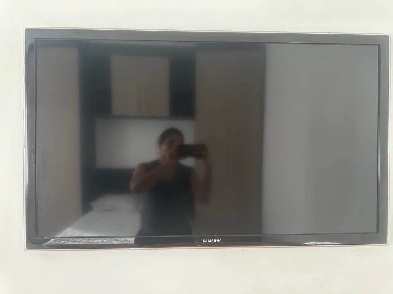 Tv smart 43 com defeito - Foto 2