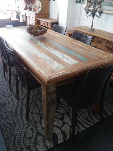 Mesa com Tinta Mile de Peroba Rosa - Foto 3