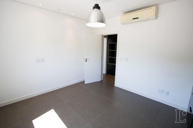 Casa de condomínio para alugar com 4 dormitórios cod:LU263209 - Foto 17