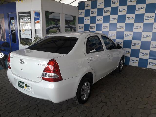 Toyota Etios 1.5x 2016/2017 aut - Foto 5