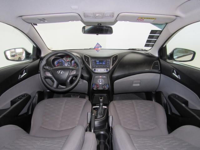 HYUNDAI HB20S 1.6 COMFORT PLUS 16V 2016 - Foto 9
