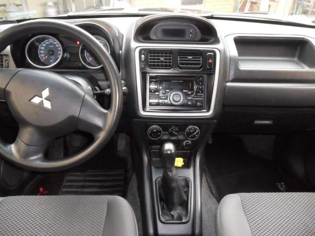 Mitsubishi Pajero TR4 4X4 2010 - CONSORCIADA - Foto 5