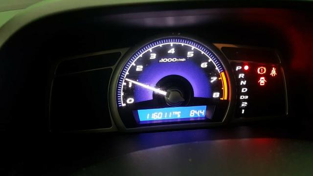 Honda Civic LXS 1.8 (149 CV) Flex, ano 2010 - Foto 7