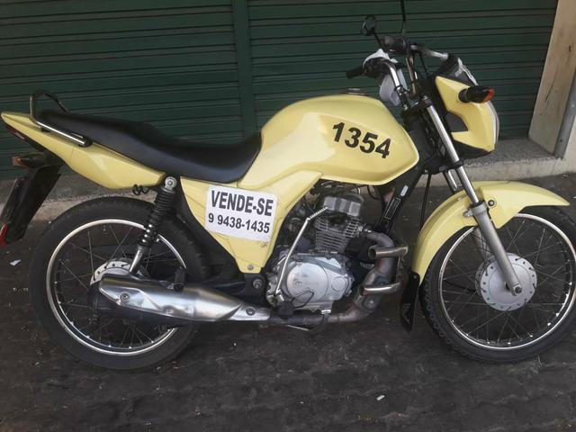 Vendo moto Honda