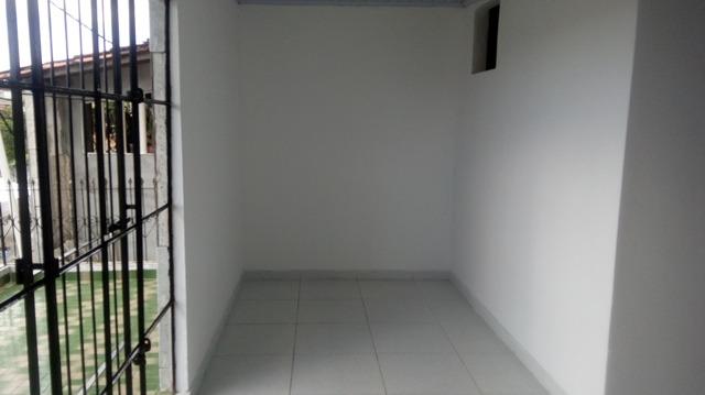 Casa Vila Canaria 1º andar Rua Principal Ótima Localização R$ 700,00 Ligue: 3215-4603 - Foto 11