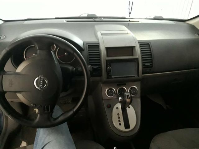 Nissan sentra