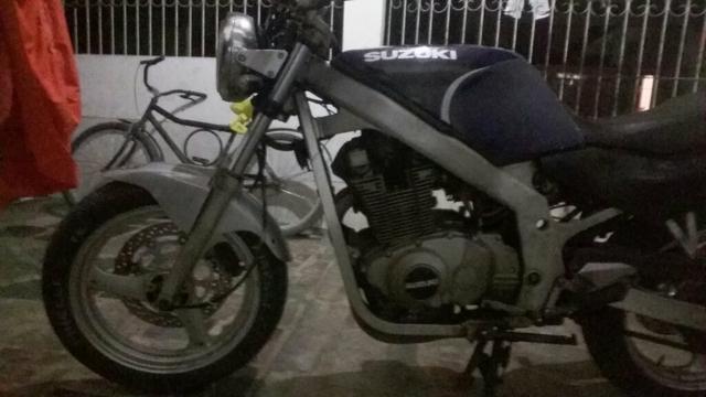 Vendo ou troco por moto do meu gosto