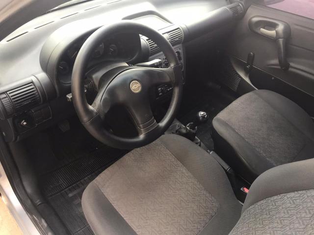 Corsa Classic 1.0 - Foto 5