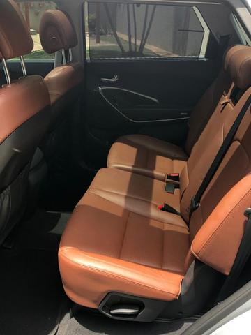 Hyundai Grand Santa Fé - Foto 6