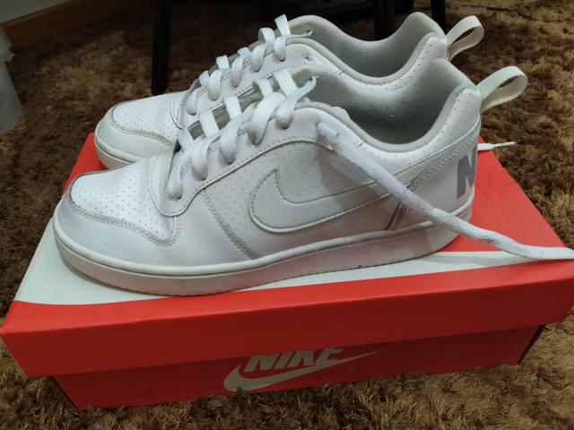 nike court borough 37