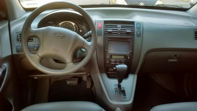 HYUNDAI IMP TUCSON TOP 4X2 2.0 16V AT Cinza 2016/2016 - Foto 6