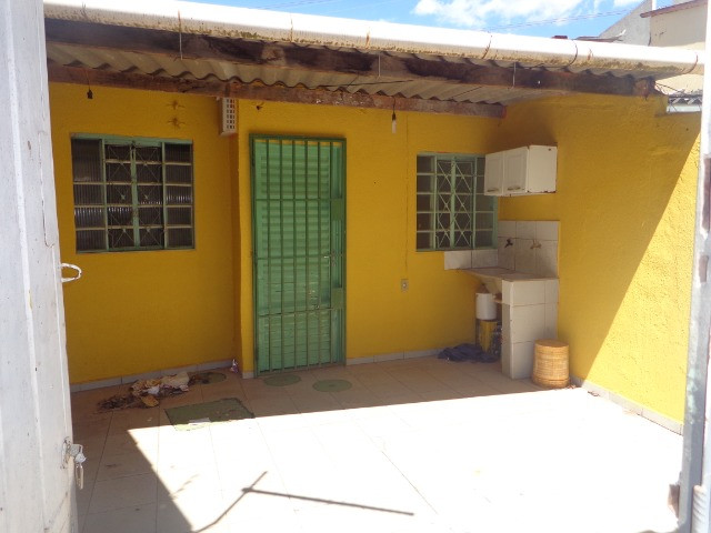QR 210 Ótimo Lote 233 M² com 4 Residencias IEscriturado - Foto 18