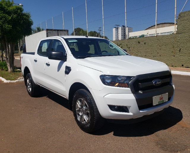 Ranger XLS 2.2 4X4 Turbo Diesel completa zerada toda original camionete impecável