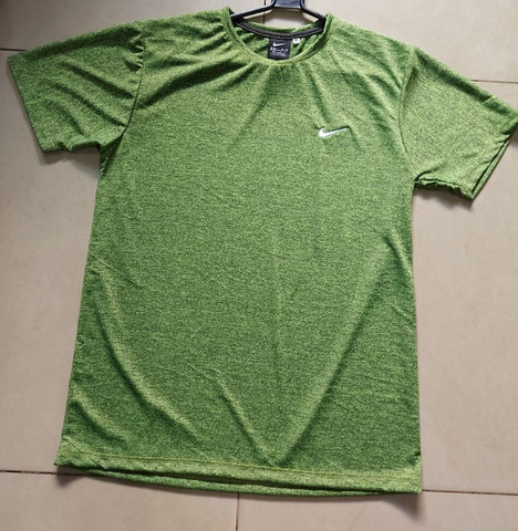 roupas da nike para revender