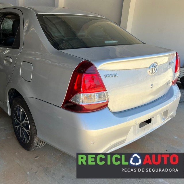 Sucata de Etios para retirada de peças  - Foto 4