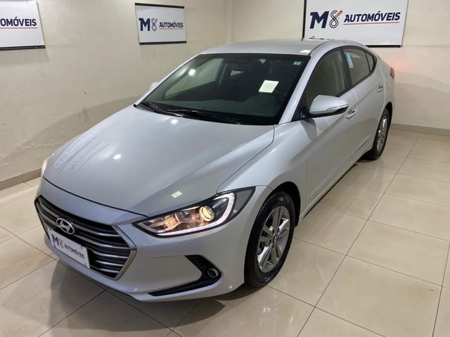 HYUNDAI ELANTRA GLS 2.0 16V FLEX AUT.