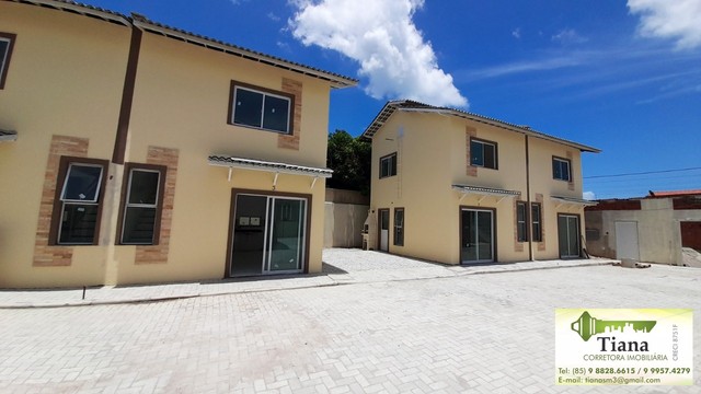 Casas novas Guajiru a venda, Com 02 quartos (suíte + banheiro),Churrasqueira,Interfone,Cer