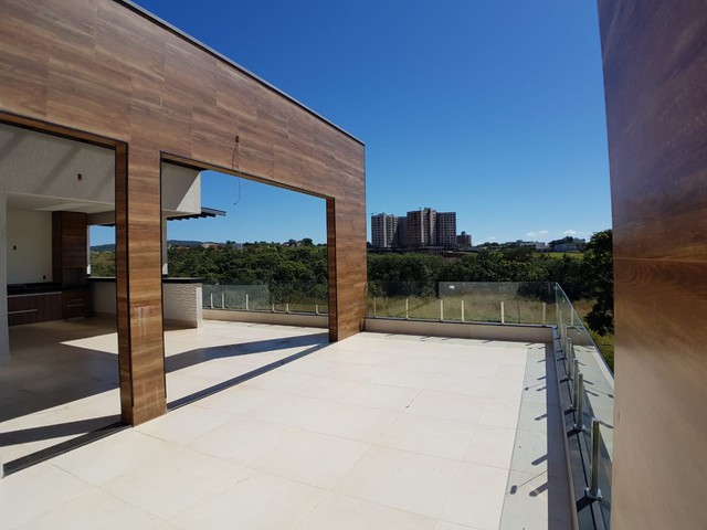 Casa para venda tem 205 metros quadrados com 4 quartos em Bandeirante - Caldas Novas - GO - Foto 6
