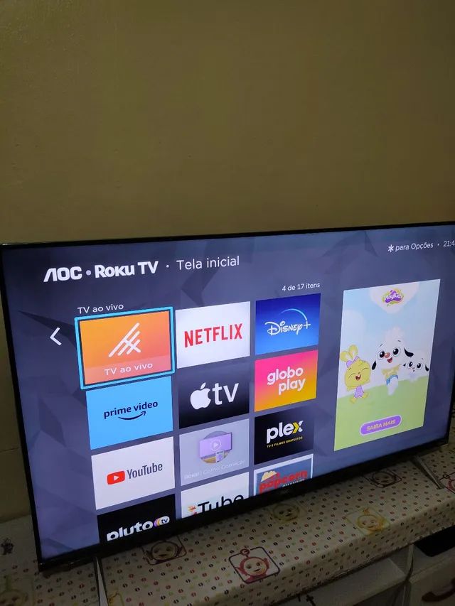 Tv smart AOC ROKU 50 polegadas 4k,nova, hdr, bluetooth, com acessórios. 