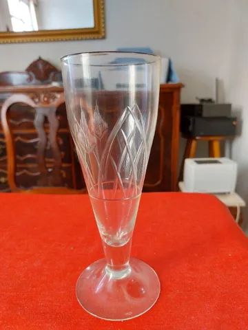 conjunto taça - tulipa  lapidada