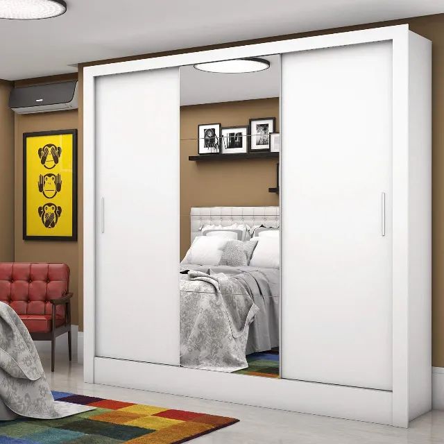 Guarda Roupa Casal com Espelho - Mega Oportunidade