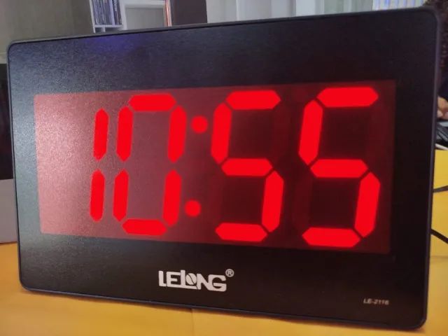 Rélogio de mesa ou parede - Despertador Led vermelho(Distribuidor Jk Eletrônicos) - Foto 5