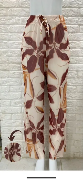 Calça em tule sublimado