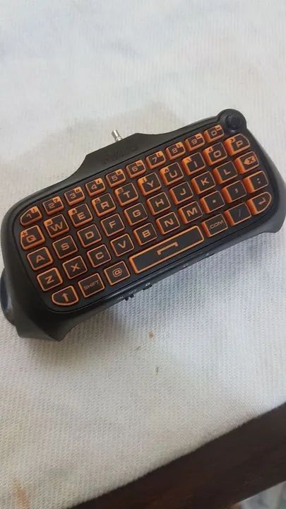 Mini Teclado Chat P/ Controle Ps4 Nyko Type Pad - Foto 3