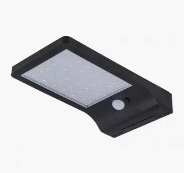 Lâmpada Luminária Solar LED Com Sensor de Movimento - Foto 2