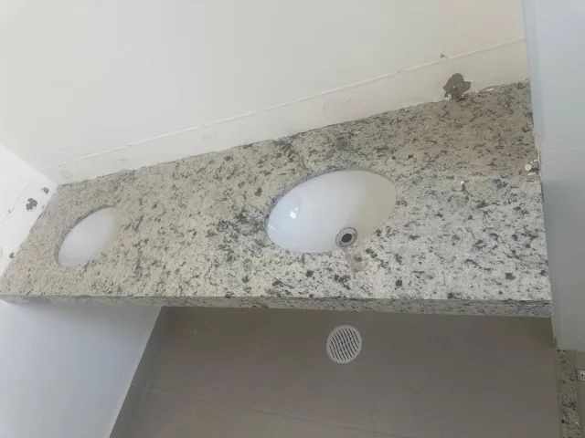 PIA DUPLA P/ BANHEIRO -Menos torneiras - Foto 4