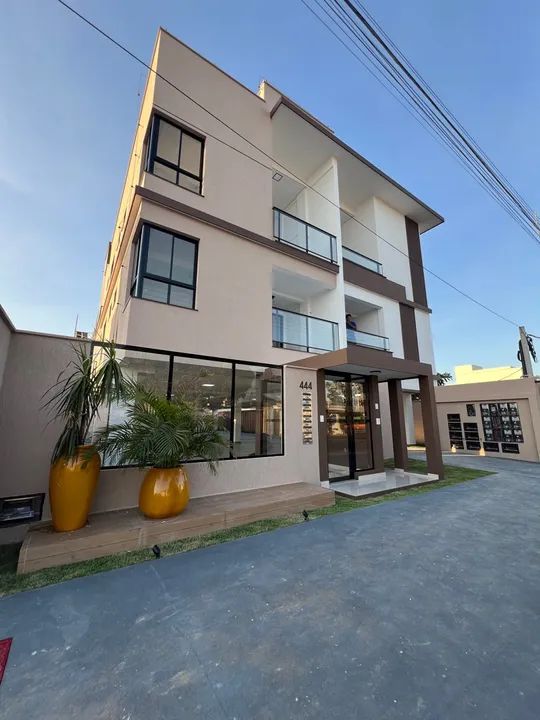 Excelente oportunidade de morar em Condomínio Fechado no bairro Caçari? 