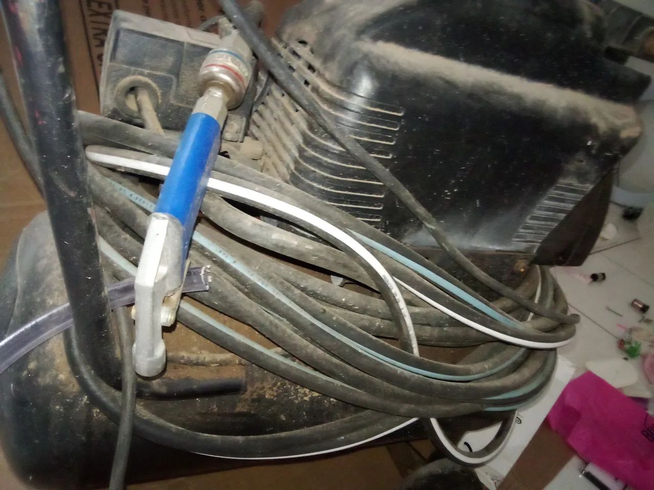 Compressor de ar e pintura usado