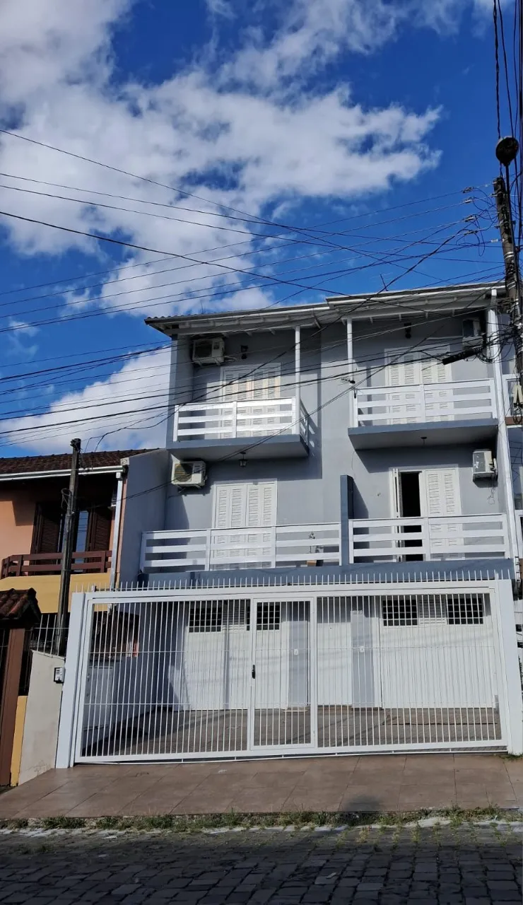 Venda de Sobrado em Caxias do Sul-RS, bairro Santa Lúcia