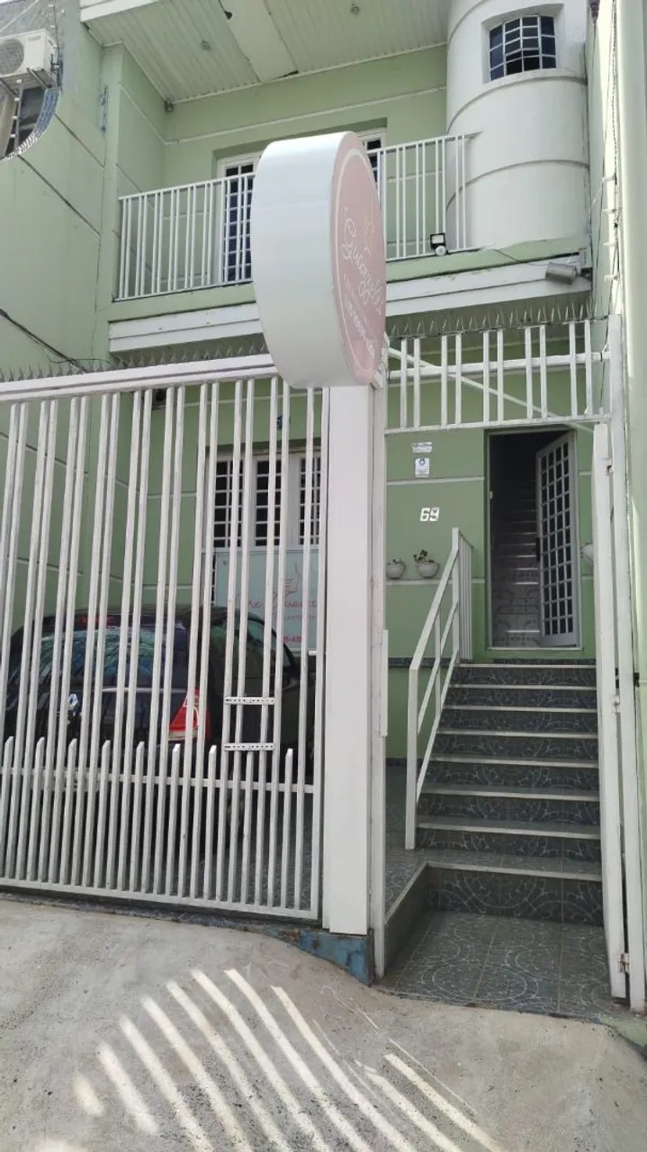 SALAS COMERCIAIS